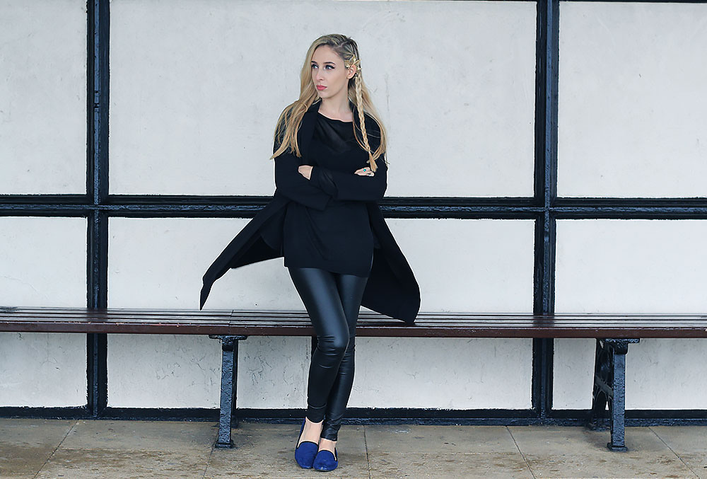 navy slippers