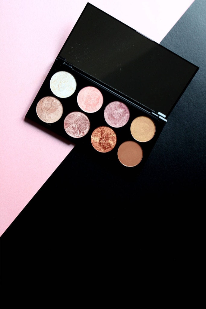 REVOLUTION MAKEUP GOLDEN SUGAR