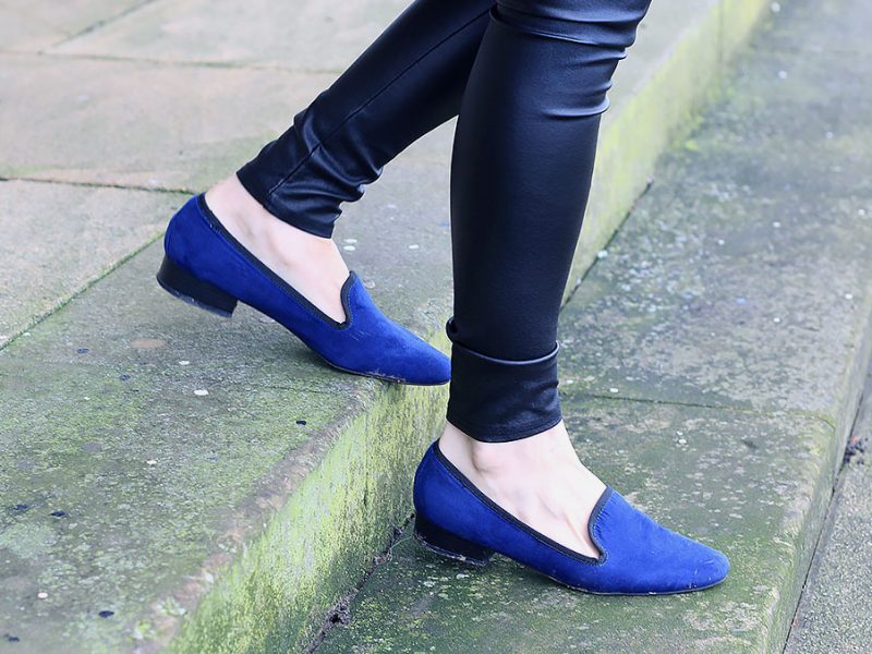 navy slippers